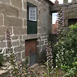 Casa Em Com Vista Para O Rio Douro *
