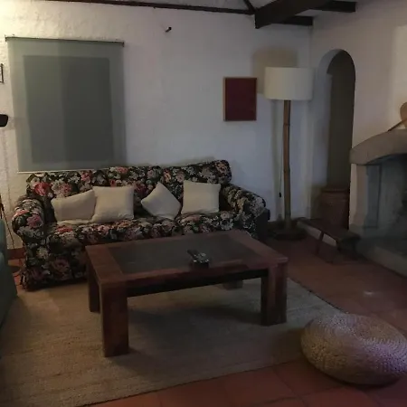 Casa Em Com Vista Para O Rio Douro 레센데